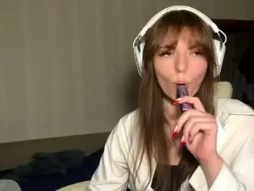 Chaturbate Best live sex cam show of corrienavanjo
