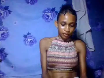 Chaturbate Free Porn Cam of littleyanah