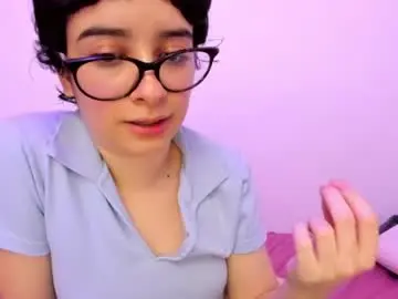 Chaturbate Sex Cam of petitee_lunna
