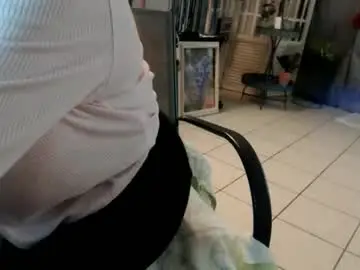Chaturbate Adult Webcam of lucy_0000