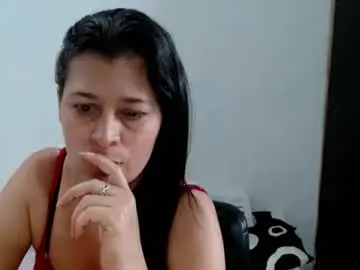 Chaturbate Adult Video Chat of adriana_milf
