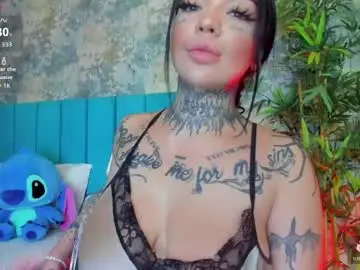 Chaturbate Live Sex Cam of creamyinkk