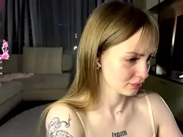 Chaturbate Live Sex Cam of hip_hop_baby