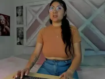 Chaturbate Live Sex Cam of sammy__669