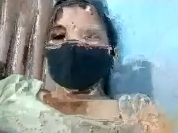 Chaturbate Live Sex Cam of siyaa_1