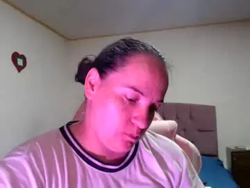 Chaturbate Live Sex of miaabrownn