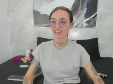 Chaturbate Free Live Porn of cloe_amazingg