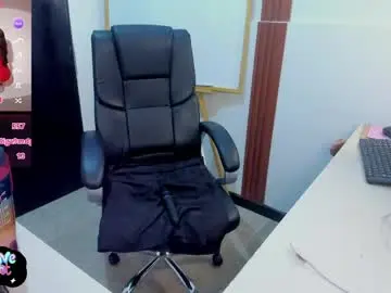 Chaturbate Live Sex of jeen_taylor