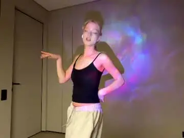Chaturbate Live Sex of hyunwilhelmi