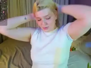 Chaturbate Adult Video Chat of polly__mayer