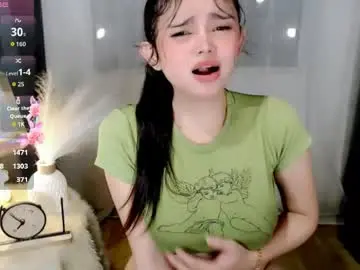 Chaturbate Live Sex Cam of webcum_mami