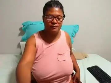 Chaturbate Adult Video Chat of candyyumsaerolaxx