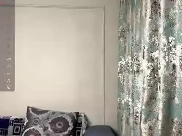 Chaturbate Live Sex Cam of marybethaimone