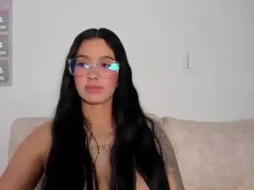 Chaturbate Live Sex Cam of eileenestrada