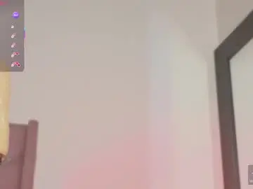 Chaturbate Sex Cam of linoshka_1