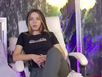 Chaturbate Live Sex Cam of renesmesweet