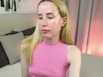 Chaturbate Live Sex Cam of cassie_kelman