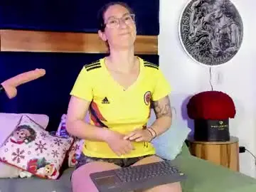 Chaturbate Free Live Porn of kissingcobank
