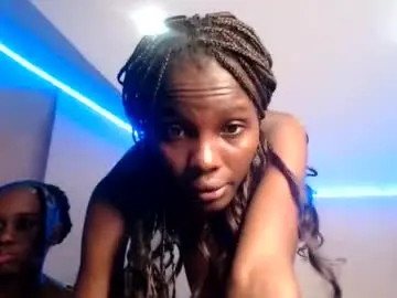 Chaturbate Adult Webcams of essy_hero