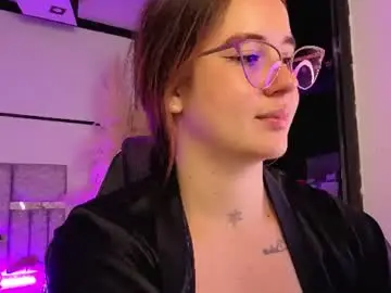 Chaturbate Free Porn Cam of allicelover