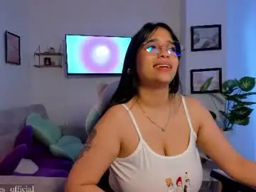 Chaturbate Free Live Porn of tati_reyes