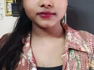 Dscgirls Nude Webcam of Naughtyriya