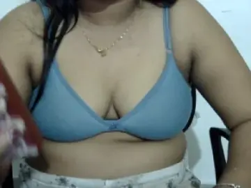 Dscgirls Adult Webcam of Sweety_Hot