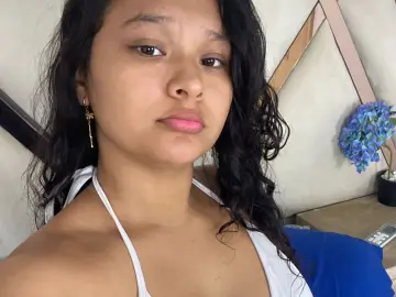 Imlive Watch Live Sex Cams of HotJade