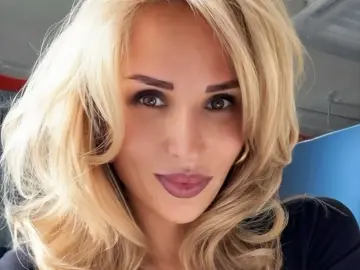 Imlive Sex Chat of Yours_Mistake