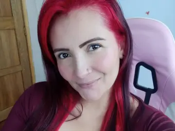 Imlive Free Live Porn of ivy_moons