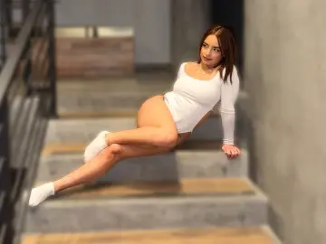 Imlive Sex Chat of LaraHarvey