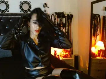 Imlive Live Sex Cam of Ameliemartin