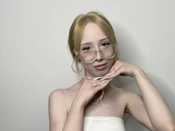 Livejasmin Free Porn Cam of MaisieCherrin