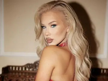 Livejasmin Live Porn of AlmaGrace