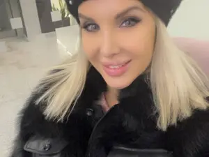 Myfreecams Nude Webcam of SexyQueenNina