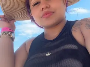 Myfreecams Live Sex of sasha_blaire