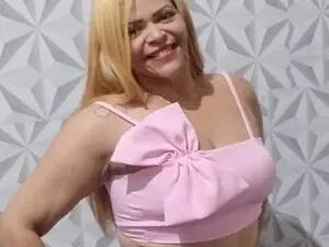 Myfreecams Free Porn Cam of naughtygirl20
