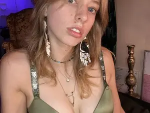 Myfreecams Live Sex of ellispierce