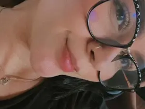 Myfreecams Free Porn Cam of Krisbigboobs