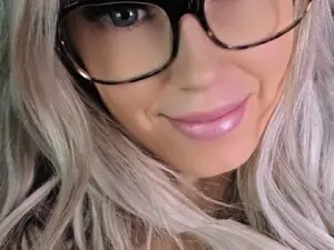 Myfreecams Adult Webcams of Cora9