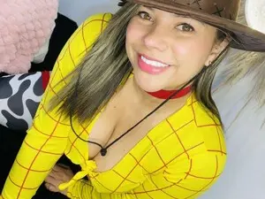 Myfreecams Watch Live Sex Cams of LindaEvanss