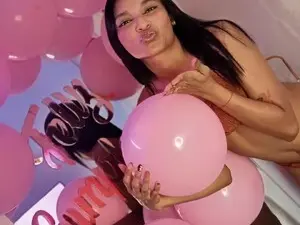 Myfreecams Watch Live Sex Cams of TashaNaughty