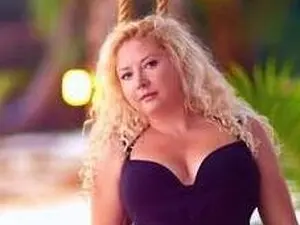 Myfreecams Sex Cam of HotSweetBaby5