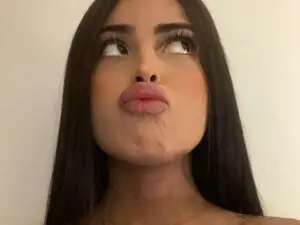 Myfreecams Nude Webcam of Petitesweet_
