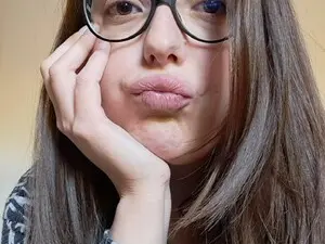 Myfreecams Free Porn Cam of JulieAnn
