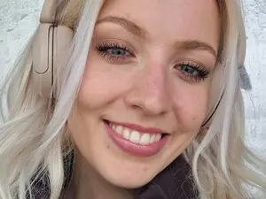 Myfreecams Private Sex Chat of Lucy_Cutie