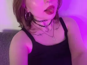 Myfreecams Free Porn Cam of ElaraHex