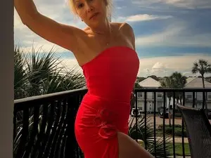Myfreecams Live Sex of LisaLondon