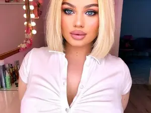 Myfreecams Nude Webcam of JosephineMoon