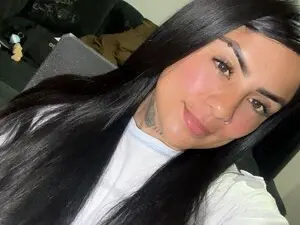 Myfreecams Live Sex Cam of Martinez_cata